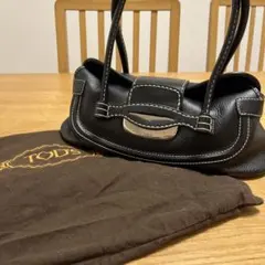 TOD'S ブラック レザー ハンドバッグ
