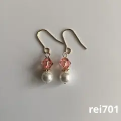 No.636 シンプル　スワロフスキー　ローズピーチ　ピアス　イヤリング