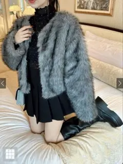 グレー ファーショートジャケット