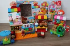 アンパンマンとみんなのおみせ　たっぷりブロックDX