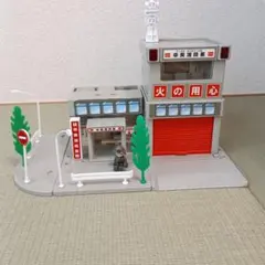 トミカタウン 中央病院 廃盤品! - メルカリ