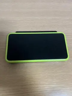 Nintendo new 2DS LL ブラック×ライム 本体のみ