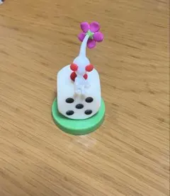 ピクミン　チョコエッグ　白ピクミン