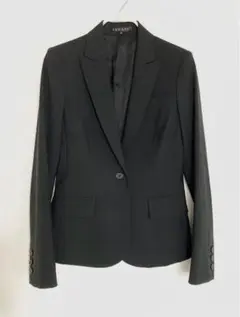 y*u様 Theory 黒 スーツ　セットアップ