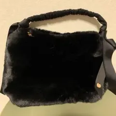 リボン付きファーバッグ