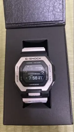 G-SHOCK G-LIDE 腕時計(デジタル)のサムネイル