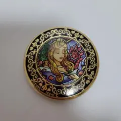 ディズニー オーロラ姫 缶バッチ&まちぼうけ２　ブライア・ローズ　フィギュア