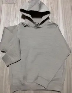UNIQLO ウルトラストレッチドライスウェットプルパーカ（長袖）