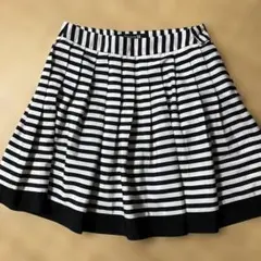 美品　Forever21 ミニスカートのサムネイル