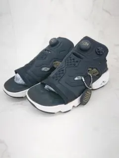 Reebok InstaPump Fury Sandal サンダル V69436のサムネイル