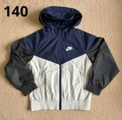 NIKE ナイロンジャンパー 140のサムネイル