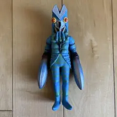 ひろゆき様専用】バルタン星人 ペーパークラフト完成品 112㎝ - メルカリ