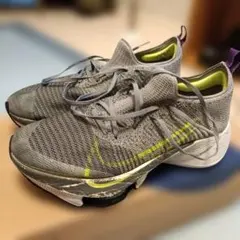 Nike ランニングシューズ エア ズーム テンポ ネクスト% 26センチ