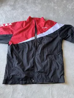 YONEX ナイロンジャケット レッド ブラックのサムネイル