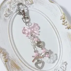 【No.261】ビーズキーホルダー　チャーム　ピンク　天使の羽　y2k