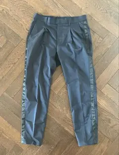 BEAUTY&YOUTH テーパードラインパンツ