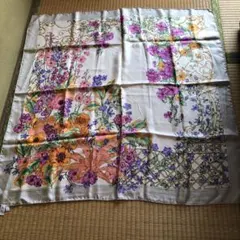 Christian Dior絹100%スカーフ　レトロ イタリア製