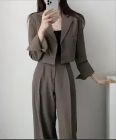 ショート丈ジャケット パンツ セットアップ