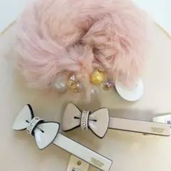 【在庫処分特別セール‼️】ピンク　ヘアアクセサリー　ファーシュシュ　クリップリボン