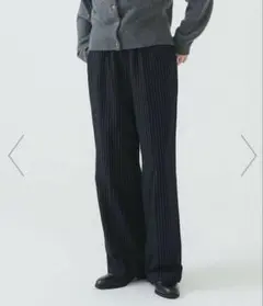 新品未使用ピンストライプ ライン パンツ(M) ウォッシャブル　ネイビー