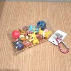 ハンドメイド　ガチャ詰めポーチ　ピンク　ポケモン