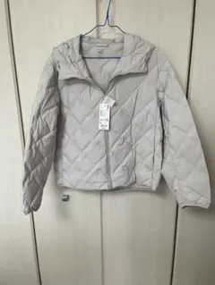 ユニクロUNIQLO パフテックパーカ　【新品】 Mサイズ ライトグレー