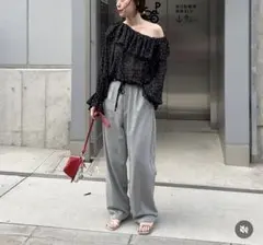 シーナリー　ドットフリルブラウスのサムネイル
