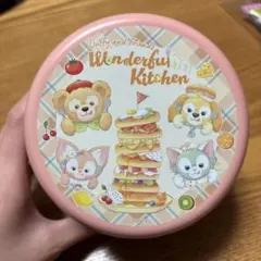 ダッフィー　ワンダフルキッチン　空き缶