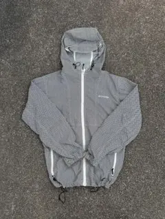 Columbia ヘリンボーン柄 ナイロンジャケット Columbia nylon shell jacket ヘリンボーン柄 - メルカリ