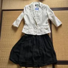 ホワイトジャケット・ブラックスカートセット９号