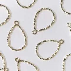 雫のメタルパーツ ゴールド 10個入り 【A090】