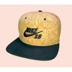NIKE SB 立体刺繍 NATURAL×BLACK コルクキャップ 57-59のサムネイル