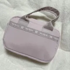 Item thumbnail for item 5cf3dd87-6665-4314-a966-04e30d3b70f9