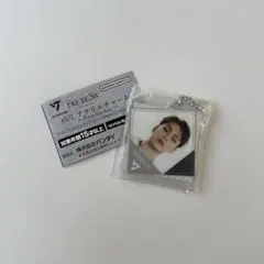 seventeen ガチャガチャ アクリルチャーム バーノン