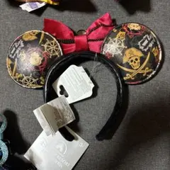 今日明日限定価格 上海ディズニー パイレーツ カチューシャ 今日明日限定価格 上海ディズニー パイレーツ カチューシャ - メルカリ