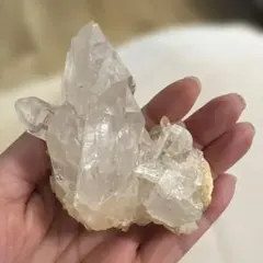 強力浄化】ヒマラヤ水晶クラスター ⭐切り出し洗浄のみ⭐N180 - メルカリ