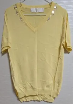 イエロー Vネック 半袖トップス ビジュー装飾
