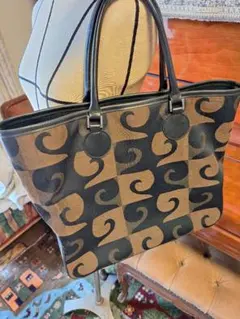 Item thumbnail for item f1bb3962-6f6d-4aee-9d6a-26499d402143