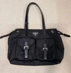 s98【極美品】プラダ　三角ロゴ　ナイロンブラック　マルチポケットハンドバッグ. s98【極美品】プラダ 三角ロゴ ナイロンブラック マルチポケット