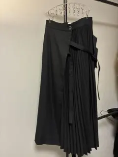 EZUMi プリーツスカート ブラック Sのサムネイル