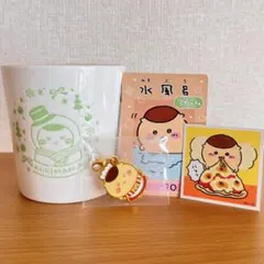 ちいかわ　栗まんじゅう　マグカップ　　チャームキーホルダー