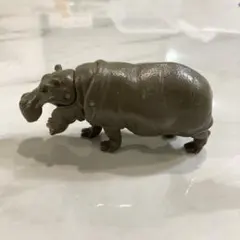 アニア　カバ　タカラトミー　かばのサムネイル