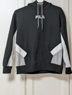 FILA フード付きパーカー 裏起毛　ブラック/ホワイト古着