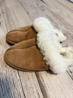 UGG スエード スリッポン ブラウン