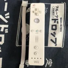 Wii リモコン　ホワイト　動作確認済み　ストラップ付き