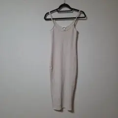 H&M　クリンクルジャージーワンピース　凹凸感　　ライトベージュ　アイボリー　S