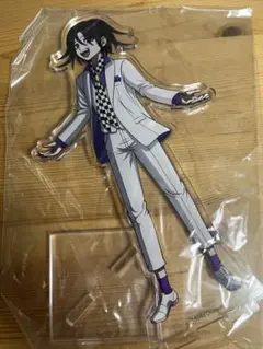 ダンガンロンパV3 王馬小吉 遺影アクリルバッジ 希少 ダンガンロンパV3 王馬小吉 遺影アクリルバッジの通販 by MM's shop
