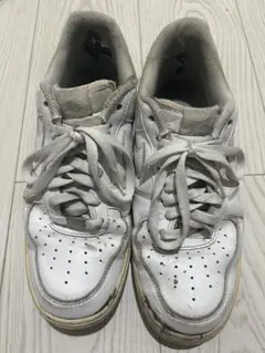 NIKE AIR FORCE 1 ホワイト メンズ スニーカー