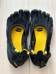 Item thumbnail for item 8fdfac74-14aa-45af-b68a-1cdbb8ca44b3