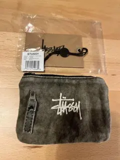 STUSSY ブラック ポーチ ロゴ刺繍「訳あり」